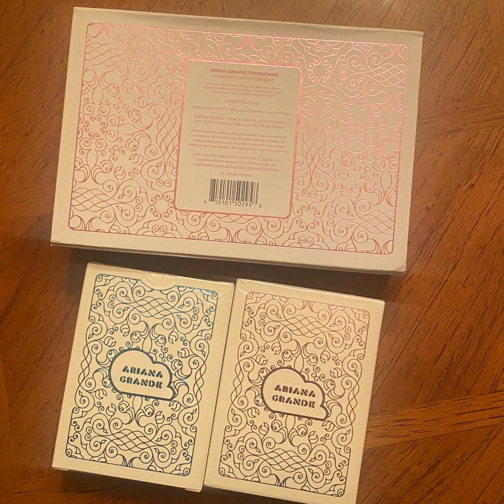 Limited Edition Ariana Grande Playing Cards Cloud Pink Set NEW 💗 - Picture 8 of 8